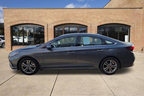 2019 Hyundai SONATA Limited