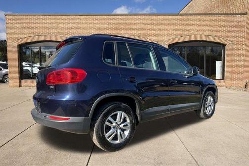 2016 Volkswagen Tiguan S