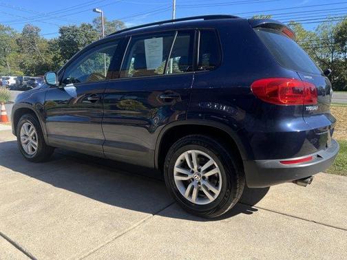 2016 Volkswagen Tiguan S