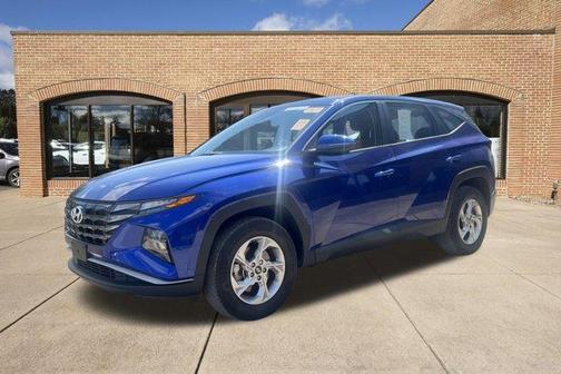 2022 Hyundai TUCSON SE