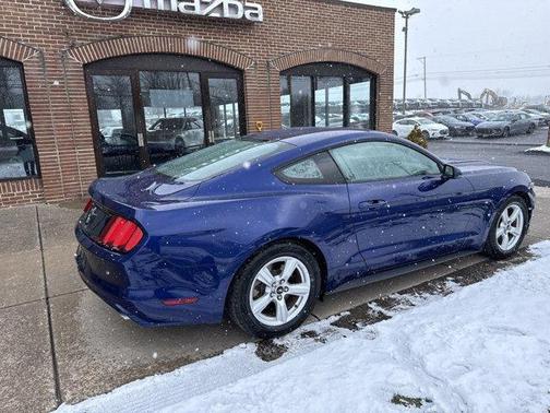 2016 Ford Mustang V6