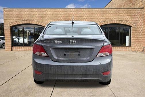 2017 Hyundai Accent Value Edition