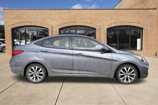 2017 Hyundai Accent Value Edition
