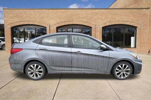 2017 Hyundai Accent Value Edition