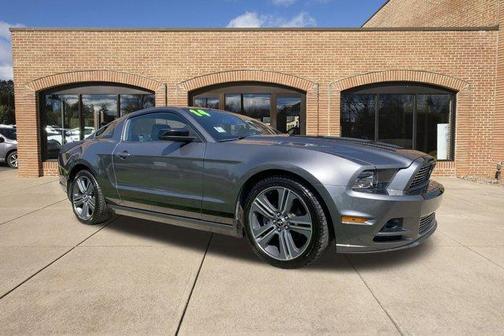 2014 Ford Mustang V6 Premium
