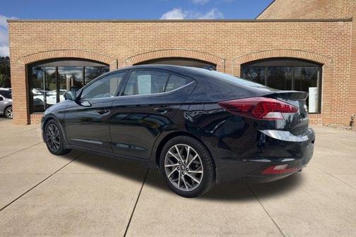 2020 Hyundai ELANTRA Limited