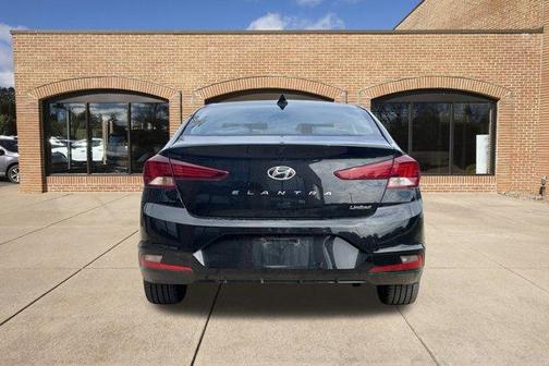 2020 Hyundai ELANTRA Limited