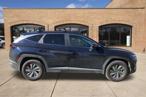 2022 Hyundai TUCSON Hybrid Blue
