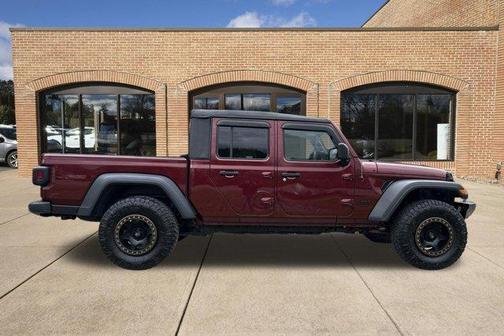 Snazzberry Pearlcoat 2021 Jeep Gladiator Sport