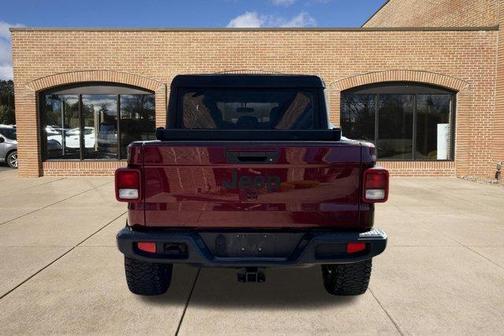 Snazzberry Pearlcoat 2021 Jeep Gladiator Sport
