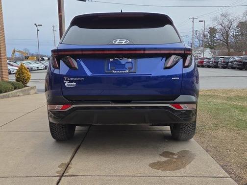 2023 Hyundai TUCSON SEL
