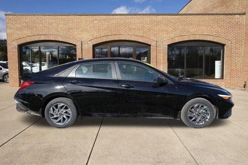 2026 Hyundai ELANTRA HEV Blue