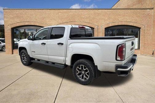 Summit White 2021 GMC Canyon AT4