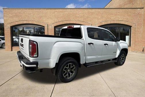 Summit White 2021 GMC Canyon AT4