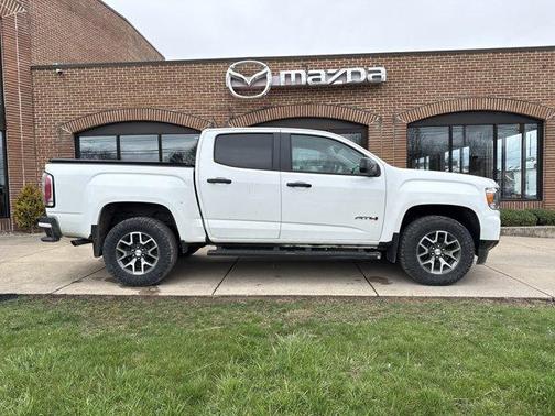 Summit White 2021 GMC Canyon AT4