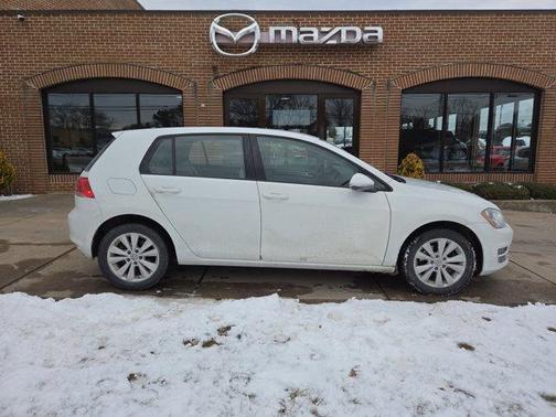 2015 Volkswagen Golf TDI S 4-Door