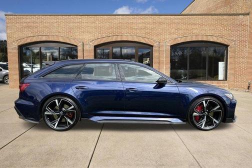 Navarra Blue Metallic 2021 Audi RS 6 Avant 4.0T quattro
