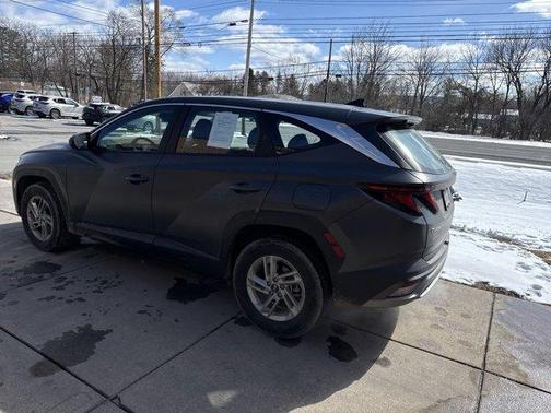 2025 Hyundai TUCSON SE