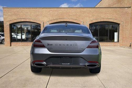 2024 Genesis G70 2.5T