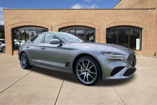2024 Genesis G70 2.5T