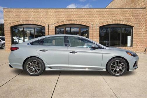 2018 Hyundai SONATA Limited 2.0T
