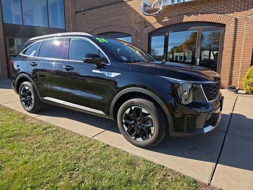 2024 Kia Sorento S