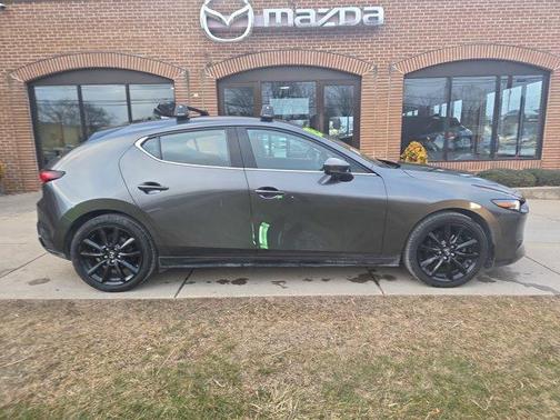 2023 Mazda Mazda3 AWD w/Premium Package