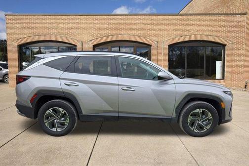 2025 Hyundai TUCSON Hybrid Blue