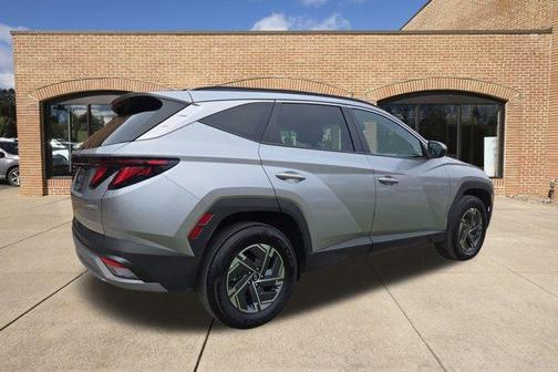 2025 Hyundai TUCSON Hybrid Blue
