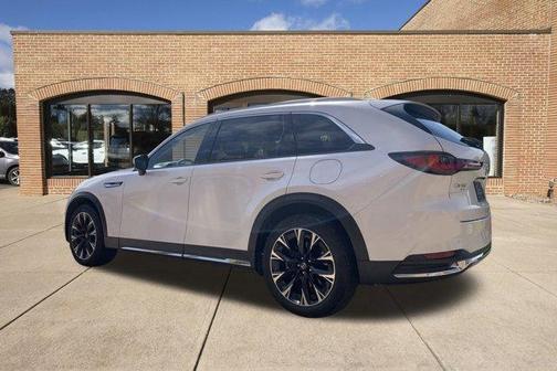 2024 Mazda CX-90 Premium