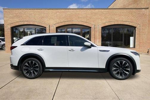 2024 Mazda CX-90 Premium