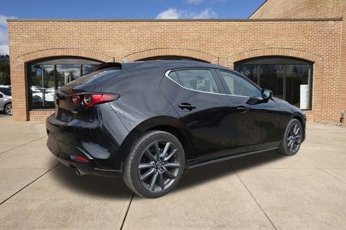2024 Mazda Mazda3 FWD w/Preferred Package