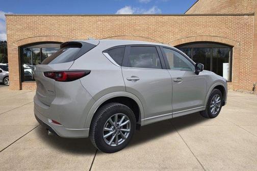 2025 Mazda CX-5 Select