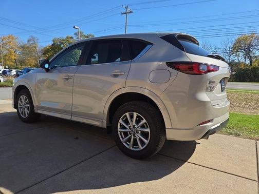 2025 Mazda CX-5 Select