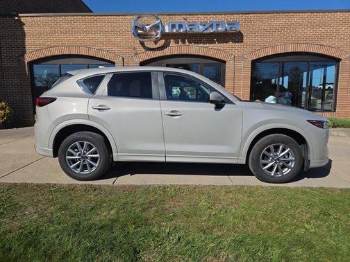 2025 Mazda CX-5 Select