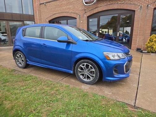 2017 Chevrolet Sonic LT