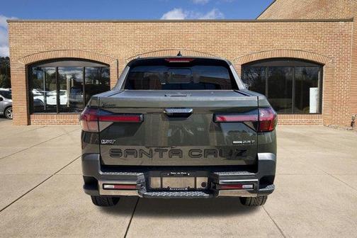 Green 2025 Hyundai SANTA CRUZ XRT