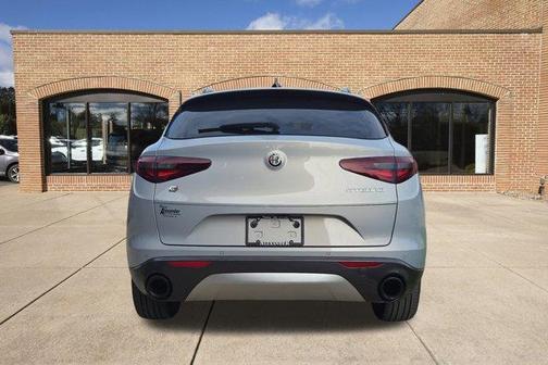 2022 Alfa Romeo Stelvio Ti