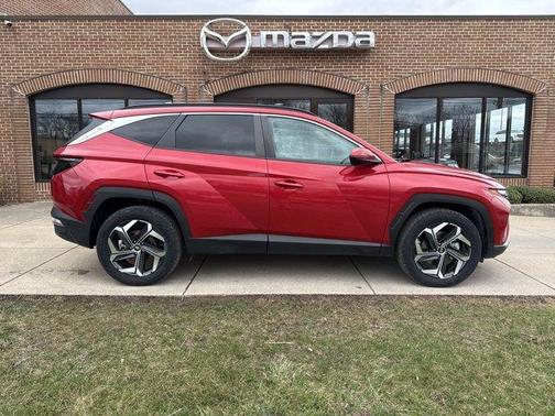 2023 Hyundai TUCSON SEL