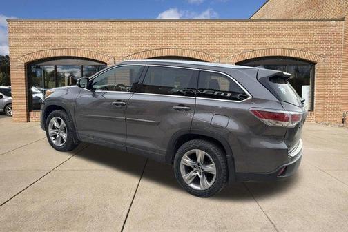 2016 Toyota Highlander Limited