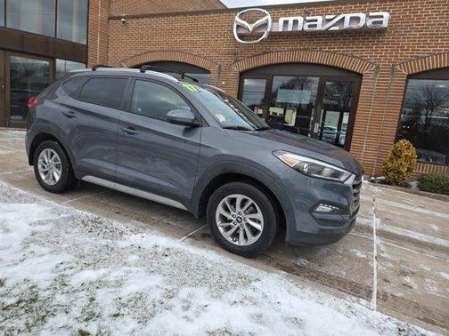 2017 Hyundai TUCSON SE