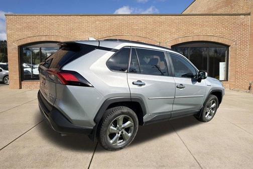 Silver Sky Metallic 2019 Toyota RAV4 Hybrid Limited