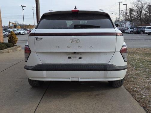 2024 Hyundai KONA EV SEL