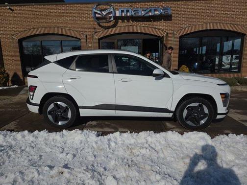 2024 Hyundai KONA EV SEL
