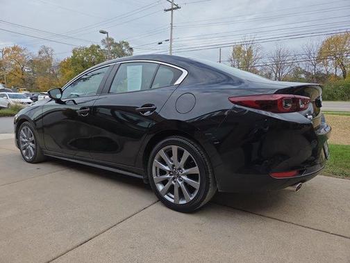 2024 Mazda Mazda3 FWD w/Preferred Package