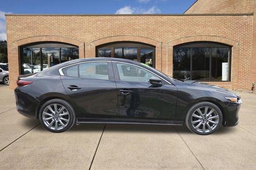 2024 Mazda Mazda3 FWD w/Preferred Package