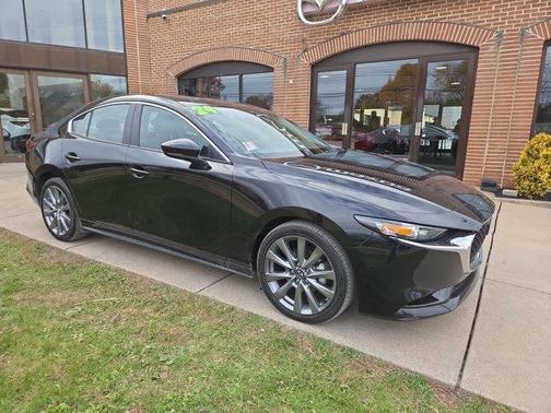 2024 Mazda Mazda3 FWD w/Preferred Package