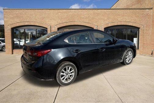 2018 Mazda Mazda3 Sport
