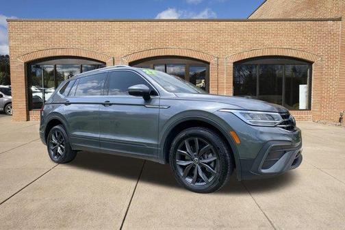 2022 Volkswagen Tiguan 2.0T SE
