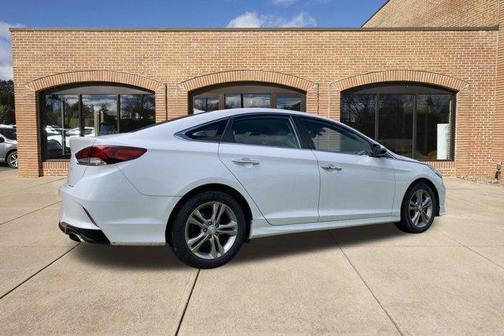2018 Hyundai SONATA SEL